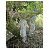 Sea horse bird bath 27'ï¿½36'