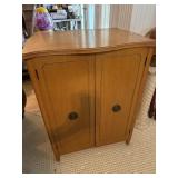 Vintage Record cabinet and contents, bring boxes