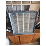 Screw organizer