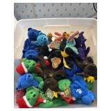 Ali Salvinoï¿½s Bammers & Bamm Beanoï¿½s tote full