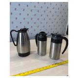 Service Idea coffee Carafe and 2 insulted cream