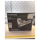 New in Box Metabo 3 1/2ï¿½ Strip air Nailer