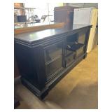 64ï¿½x20ï¿½x33ï¿½ buffet with glass doors