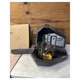 Timber bear chain Saw by McCullough has