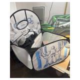 Ball pit with Tunnel and tractor tent missing