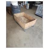 36"ï¿½26" x18" removable box on 4 casters