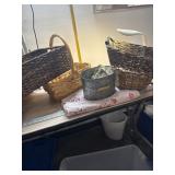 Tote with baskets, tin basket table cloth