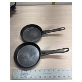 2 vintage tin skillets