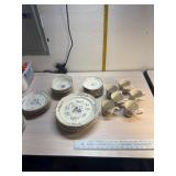 International Stoneware Japan Heart Land set of 6