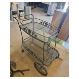 36"ï¿½19"ï¿½33" metal garden  cart