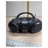 Emerson Portable stereo am/fm and CD works