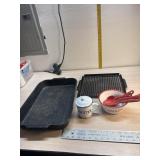 Graniteware & bbq tray
