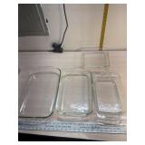 4 Pyrex glasses baking dishes