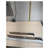 2 Machetes