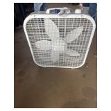Lasko Box fan works