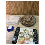Tray and Woven trivets, cutting board