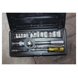 Ratchett Set by Husky in Case