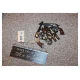 Wall Décor lot of 2 Signs as Shown