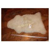 Lambskin Rug 41" ong