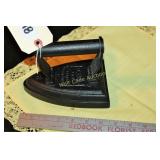 Cast Iron - Iron Silvester #9