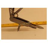 Knifes Swiss Army Lot of 2