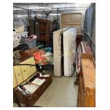 ANTIQUES AND COLLECTABLES