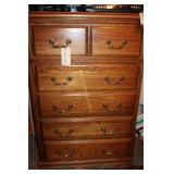 Dresser Approx. 51