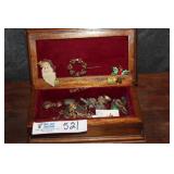 Jewelry Box With Contents Approx 10
