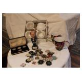 Home Décor and Serving Ware Casino Themed as