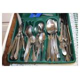 Silverware lot
