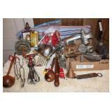 Utensils Vintage lot as Shown