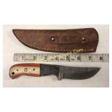 Damascus Steel 4 in Blade Hunting Knife Includes