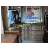 FURNITURE, WALL PICTURES