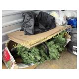 BOXES, BAGS, CHRISTMAS TREE