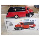 Texaco 1953 Ford C-600 With Tanker Body Die Cast