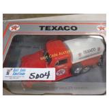 Texaco 1953 Chevrolet Tanker Die Cast 1:18 -
