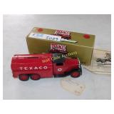 Texaco 1930 Diamond T Fuel Tanker - Die Cast Bank