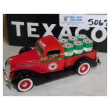 Texaco 1936 Dodge Pickp with Oil Drums - Die Cast
