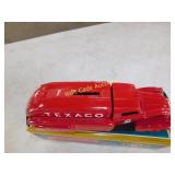 Texaco Dodge 1939 Airflow - Die Cast Locking Coin