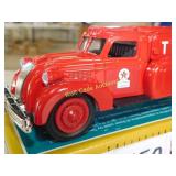 Texaco Dodge 1939 Airflow - Die Cast Locking Coin