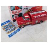 Texaco - 1958 GMC Fuel Tanker with pumps - By 1st