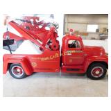 Texaco Star Enterprises - 1955 Diamond T Tow