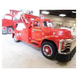 Texaco Star Enterprises - 1955 Diamond T Tow