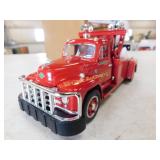 Texaco Star Enterprises - 1955 Diamond T Tow