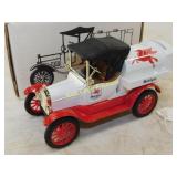 Mobil Gas - 1918 Tanker - Die Cast Bank - 1/25 -