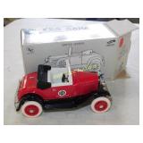 Ford Model A Roadster - White Rose No Knock