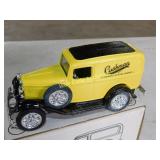 Ford 1932 Panel Van - Cushman - Die Cast Bank -