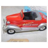 Chevrolet 1937 Cabriolet - Coca Cola 600
