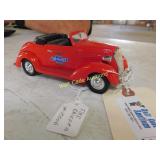 1937 Chevy - Fire Chief #4 - Bank Die Cast -