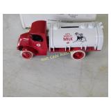 Holycliff Farms Milk - 1926 Mack Bulldog Tanker